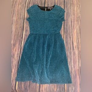 Trixxi Girl Green Sparkly Skater Dress Sz M/10